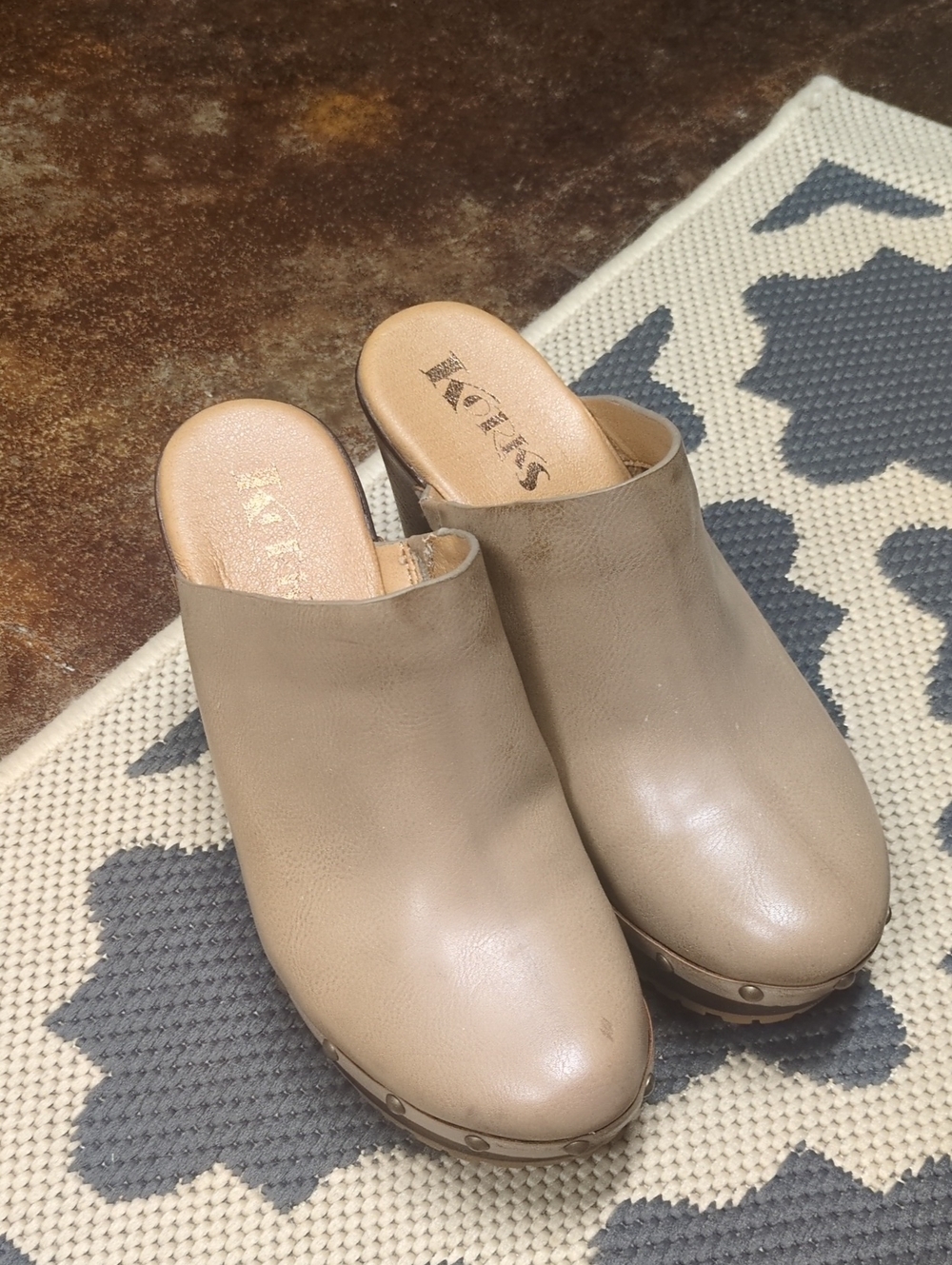 Kork-Ease Taupe Leather Clog Mules